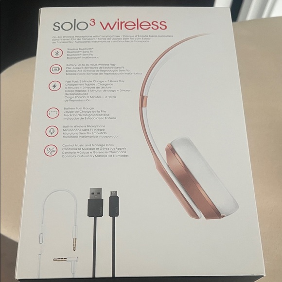 Beats by Dre Solo3 Wireless Headphones - Rose Gold - Picture 2 of 8